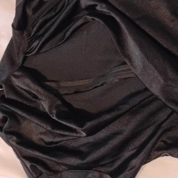 Fashion Nova Woman's High Neck With Front Slit Black Jumpsuit, Size: S, NWT - Picture 5 of 15